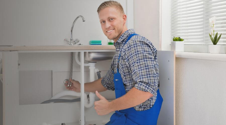 Local expert plumbing services in Daisetta, TX